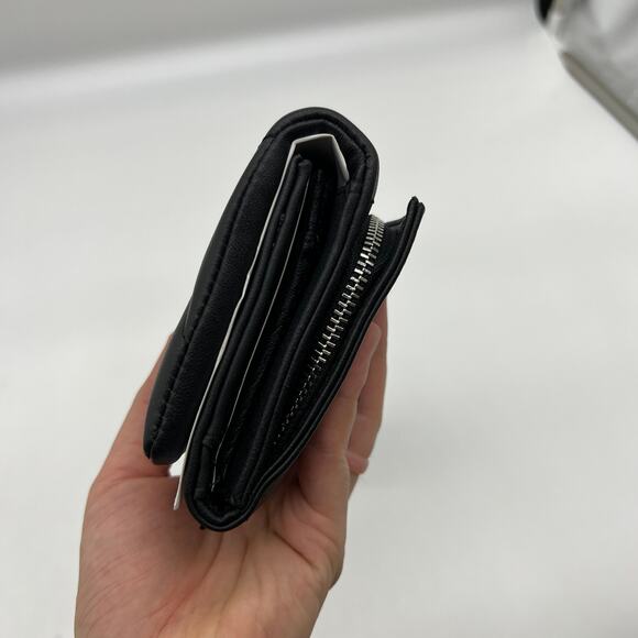 Vince Camuto Doty Wallet	Black Leather Size Small - Picture 3 of 16